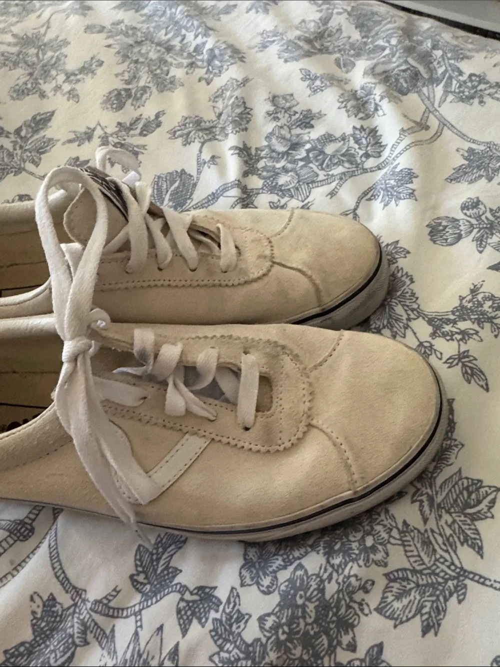 Vans Cream Suede Low-Top Lace-Up Sneakers